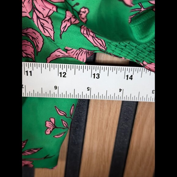 New Zara Crop Top XS Womens Green Satin Smocked Puff Sleeve Square Neck Floral - Picture 3 of 7